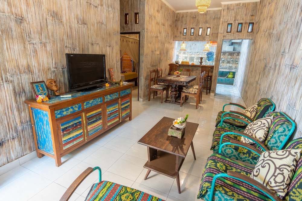 Santhika B&B 32/50