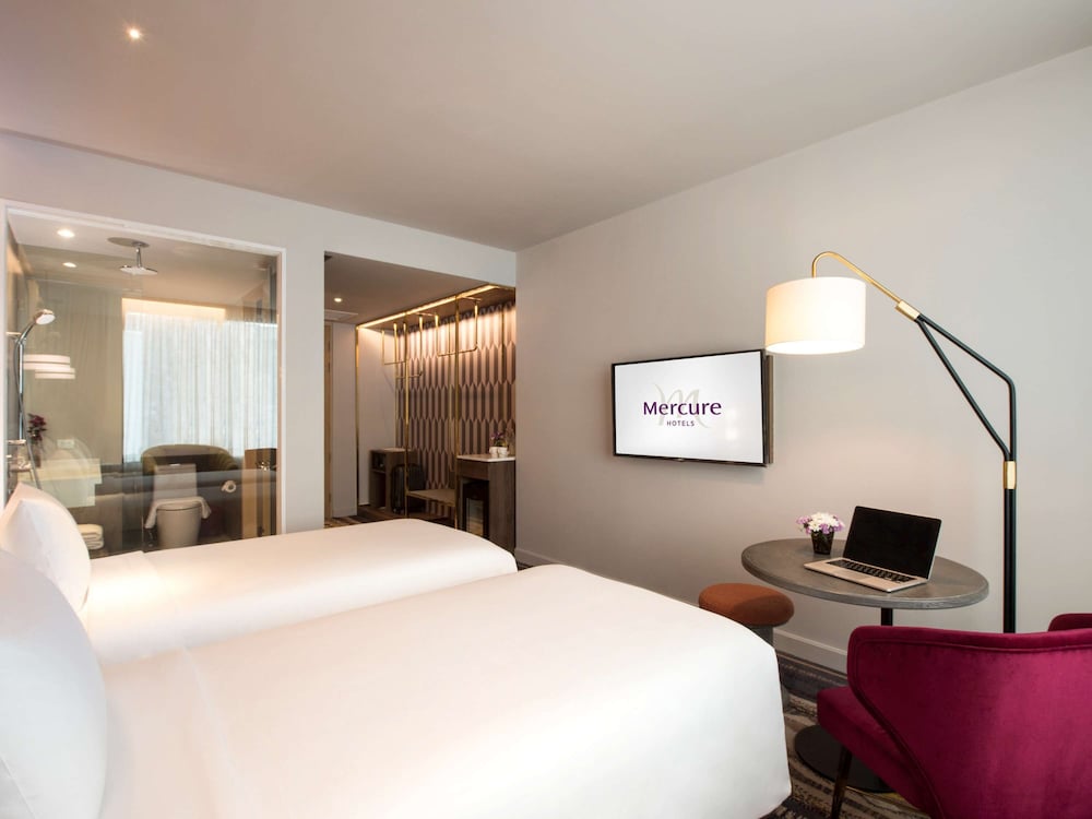 Mercure Bangkok Sukhumvit 24 14/75