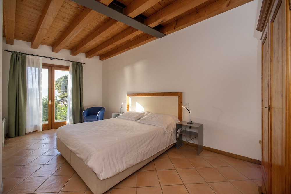 Residence Ca del Lago 15/50