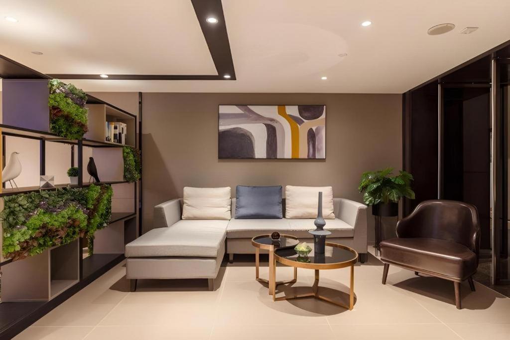 Homeinn Selected Hotel (Guangzhou Zhujiang New Town Wuyangcun Subway Station) 26/45