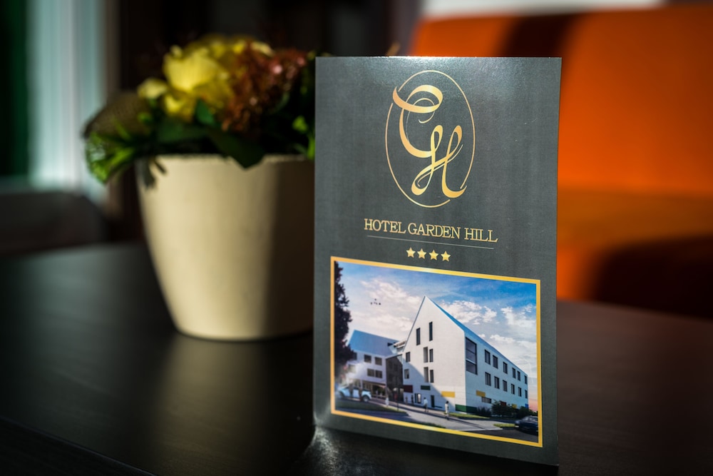 Garden Hill 16/44