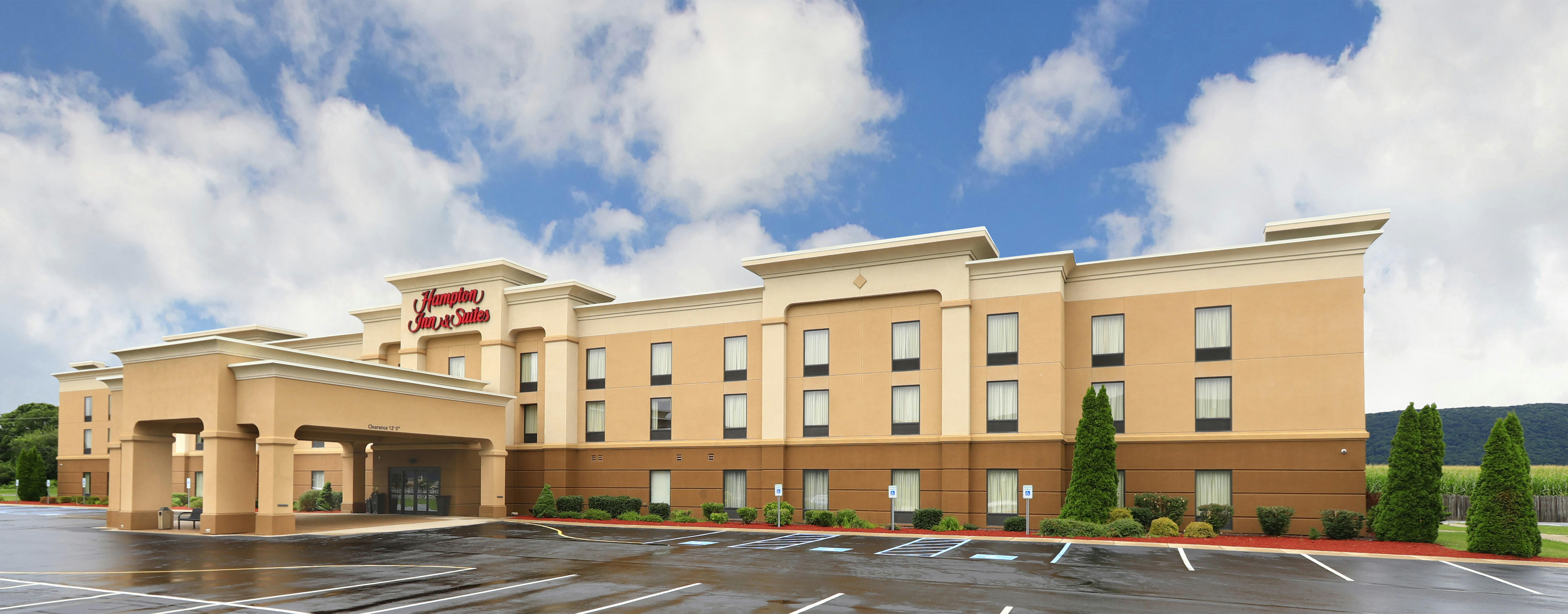 Hampton Inn & Suites Lamar 47/51