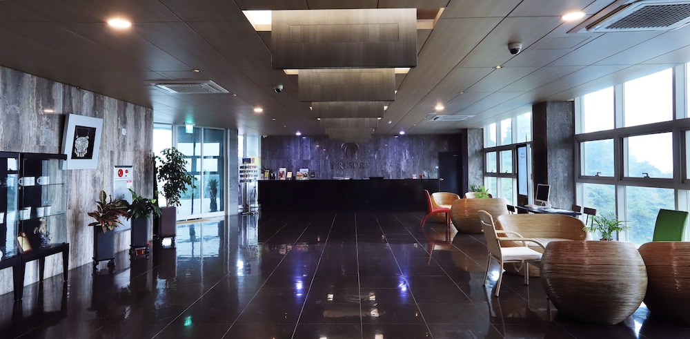 Y Resort Jeju 7/73