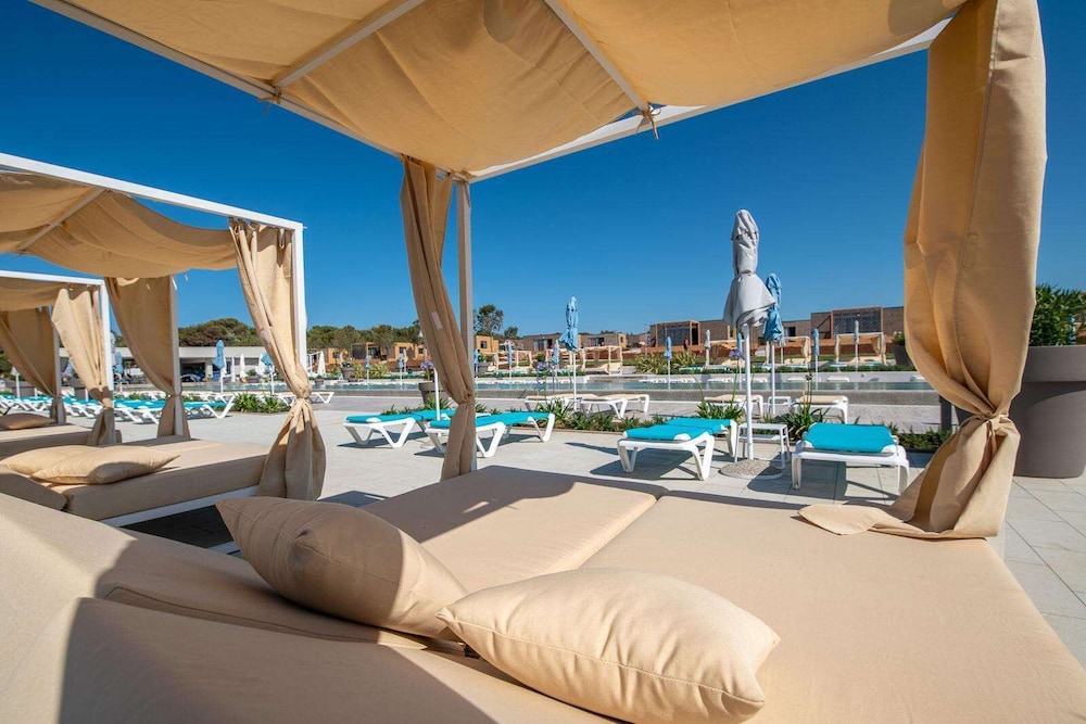 Arena Grand Kazela Camping Homes 30/50