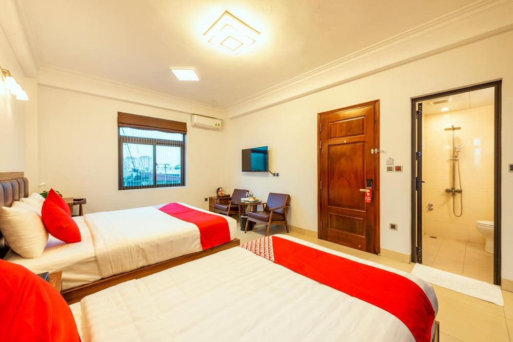 Oyo 133 Westlake Tay Ho Hotel 19/49