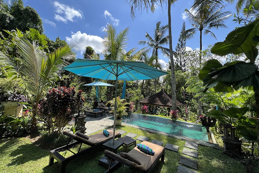 The Mahogany Villa 39/50