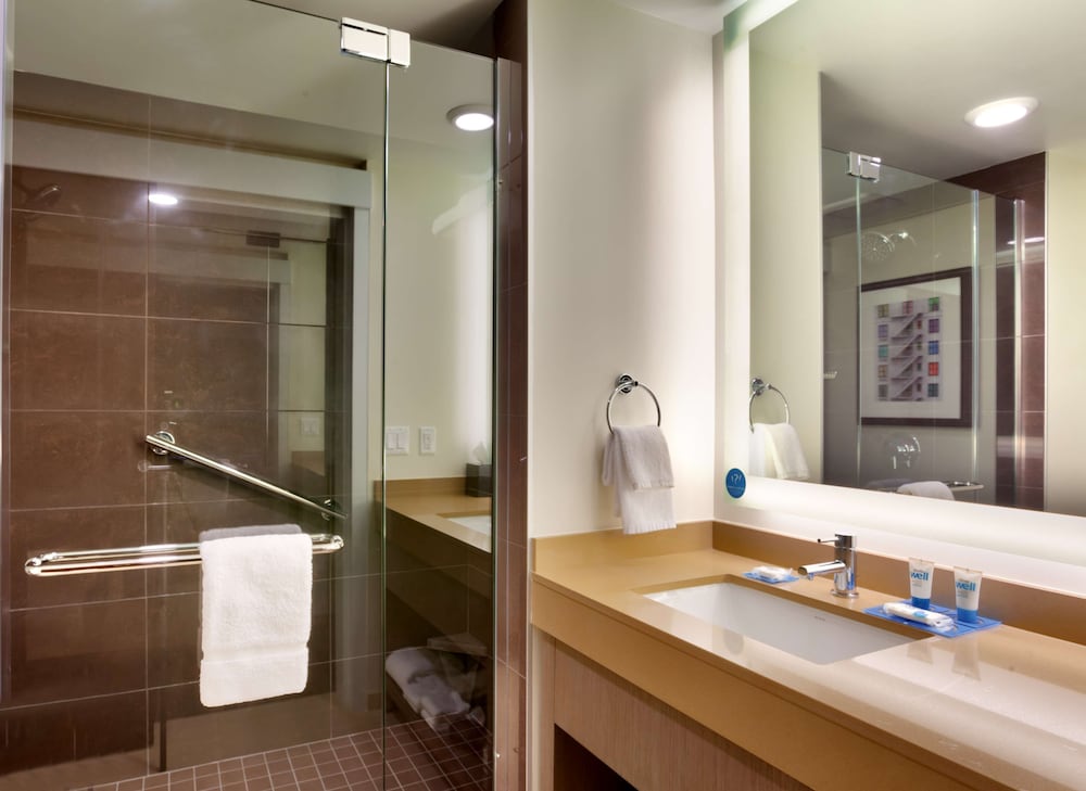 Hyatt House Portland/Downtown 16/66