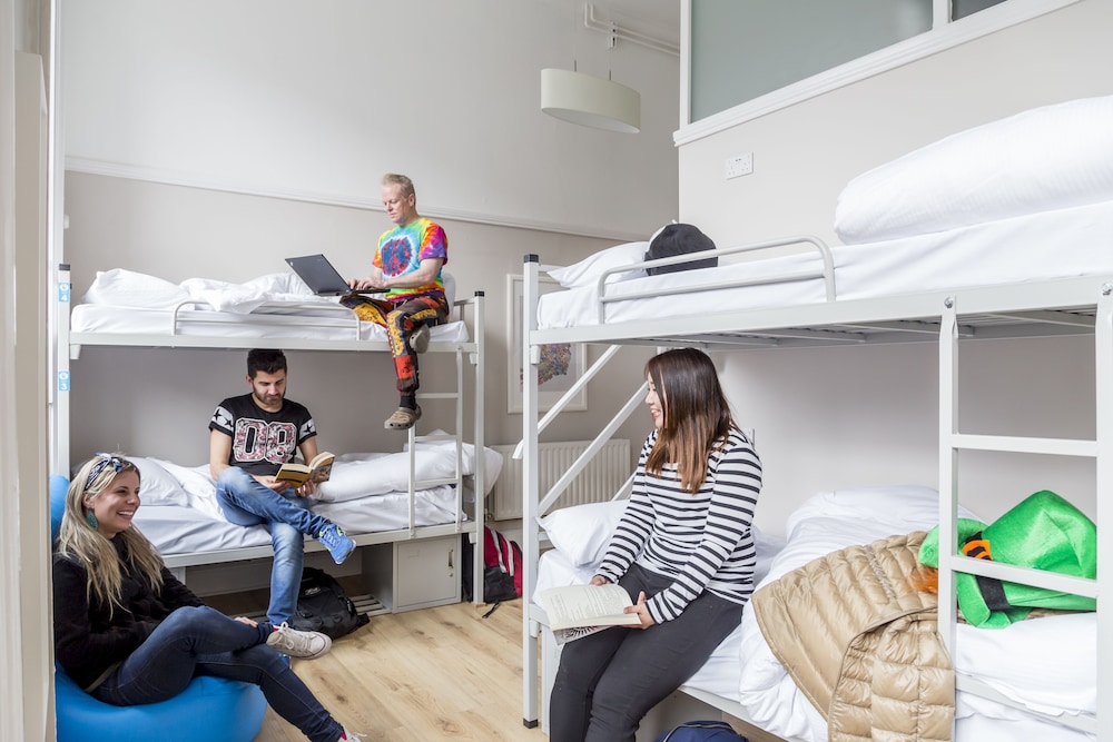 Gardiner House Hostel 6/73