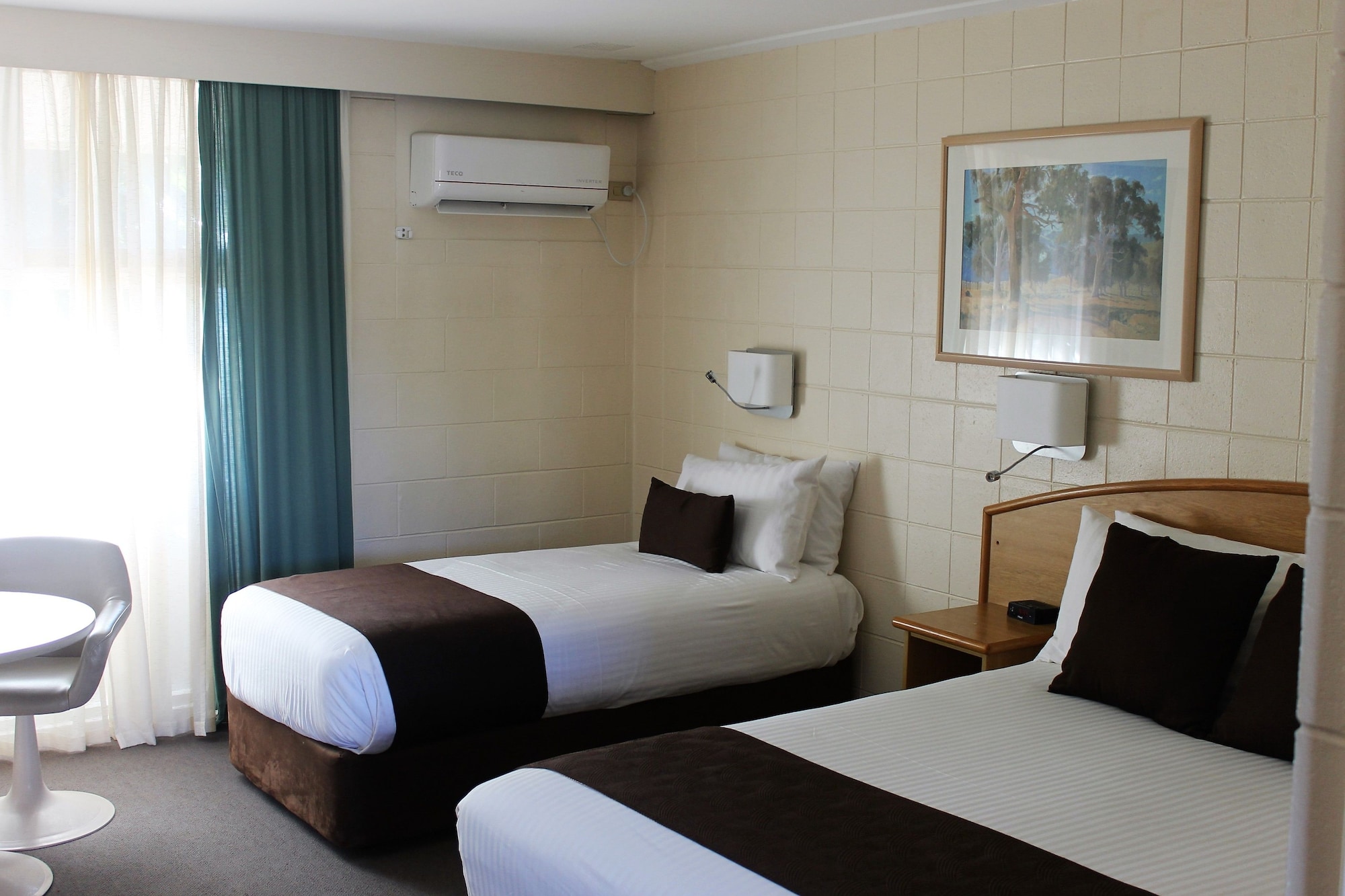 غرفة ديلوكس مفردة بسرير كوين، Hospitality Inn Geraldton SureStay Collection by Best Western 6/9