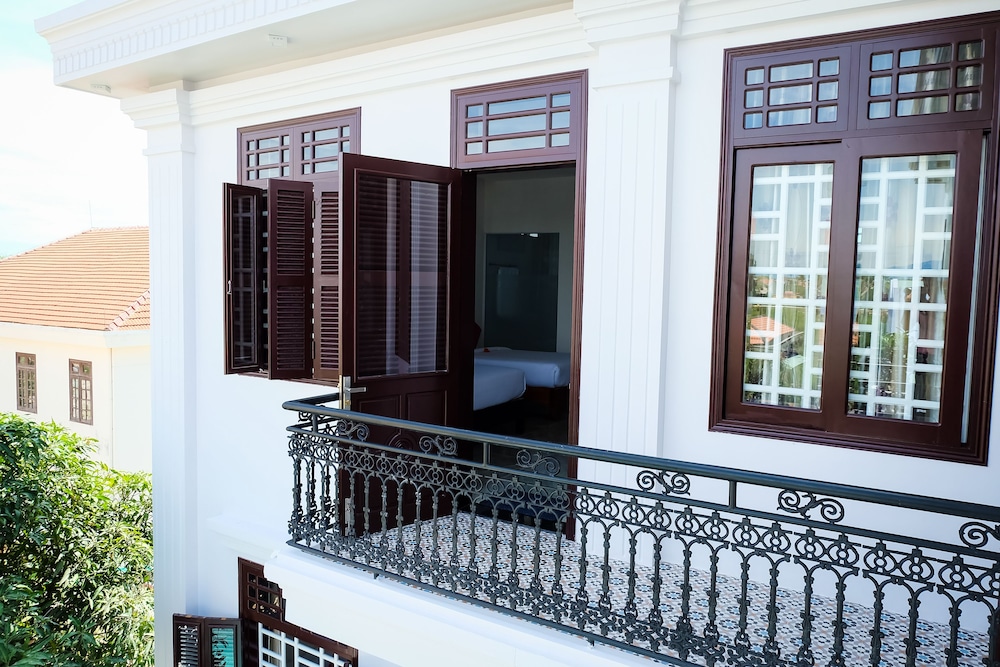 Unity Villa Hoi An 3/25
