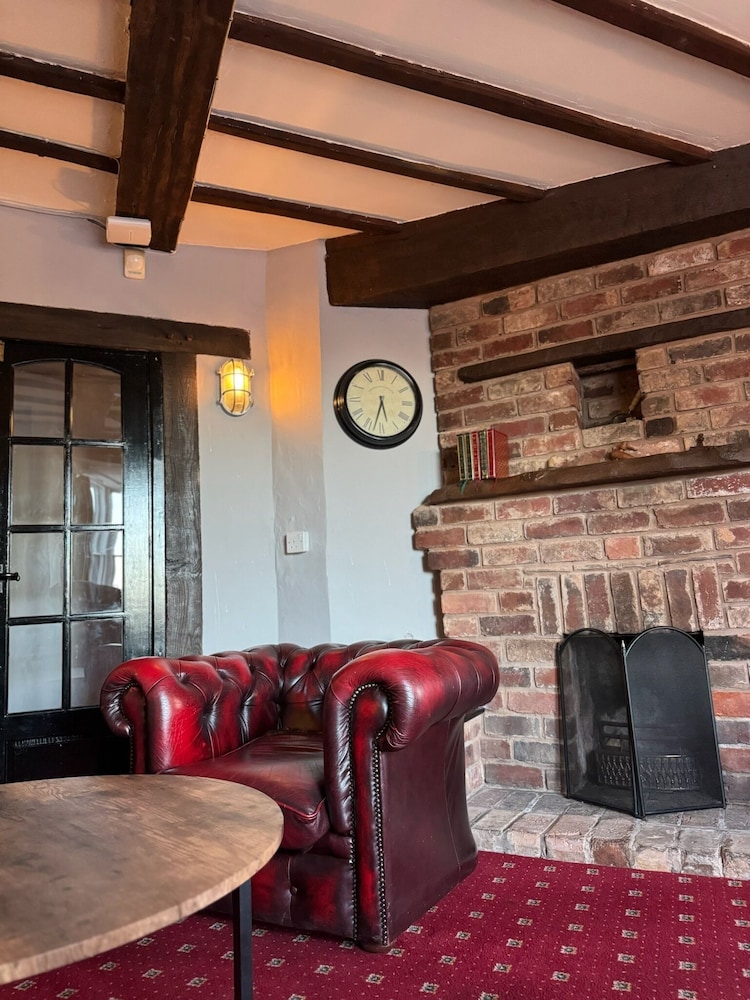 The Swan Hotel 24/36