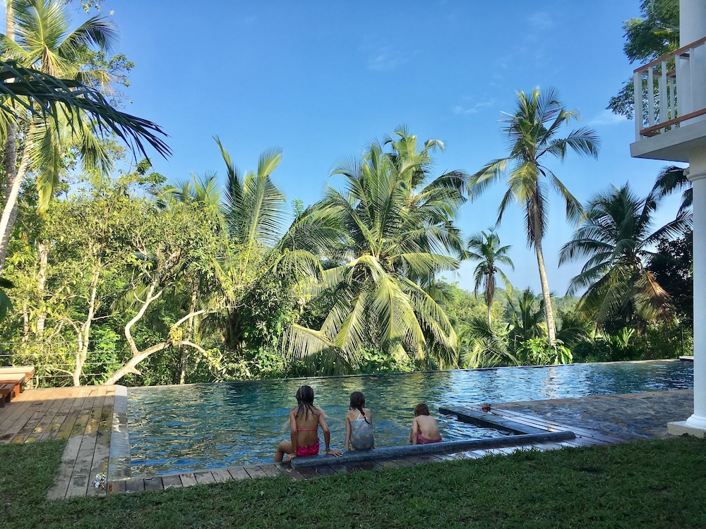 Good Vibes Villas Retreat And Restaurant 12/44