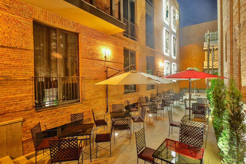 Tuta Hotel 38/50