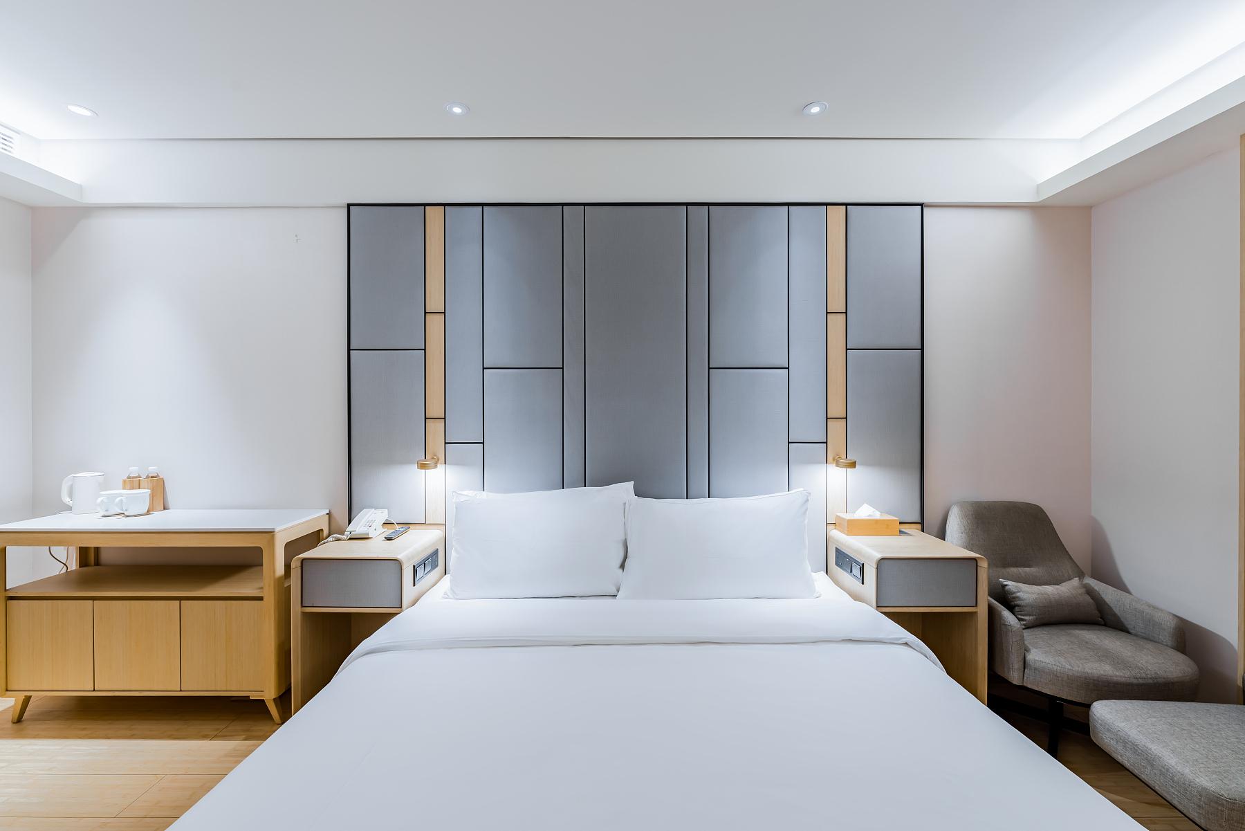 Ji Hotel (Shanghai Hongqiao National Exhibition and Convention Center Xujing) 13/32