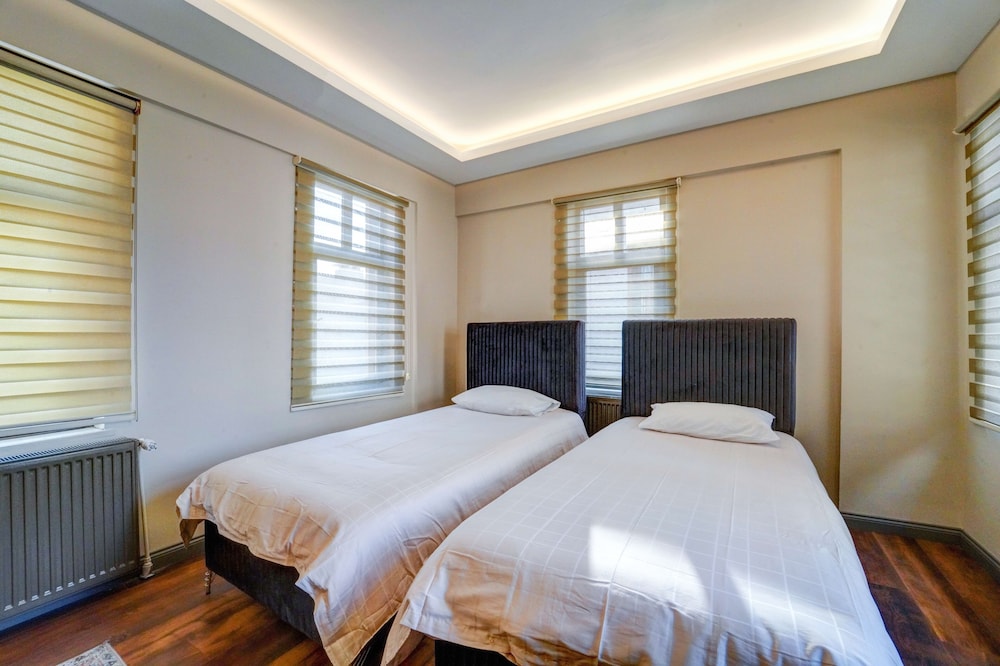 Kerem ile Asli Butik Otel 18/50