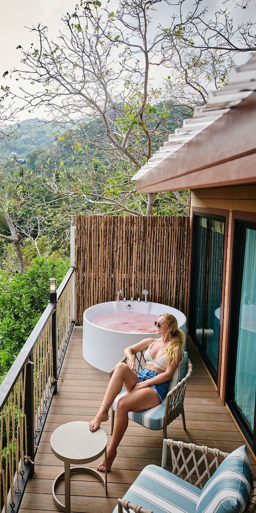 Lub d Koh Tao Tanote Bay 49/63
