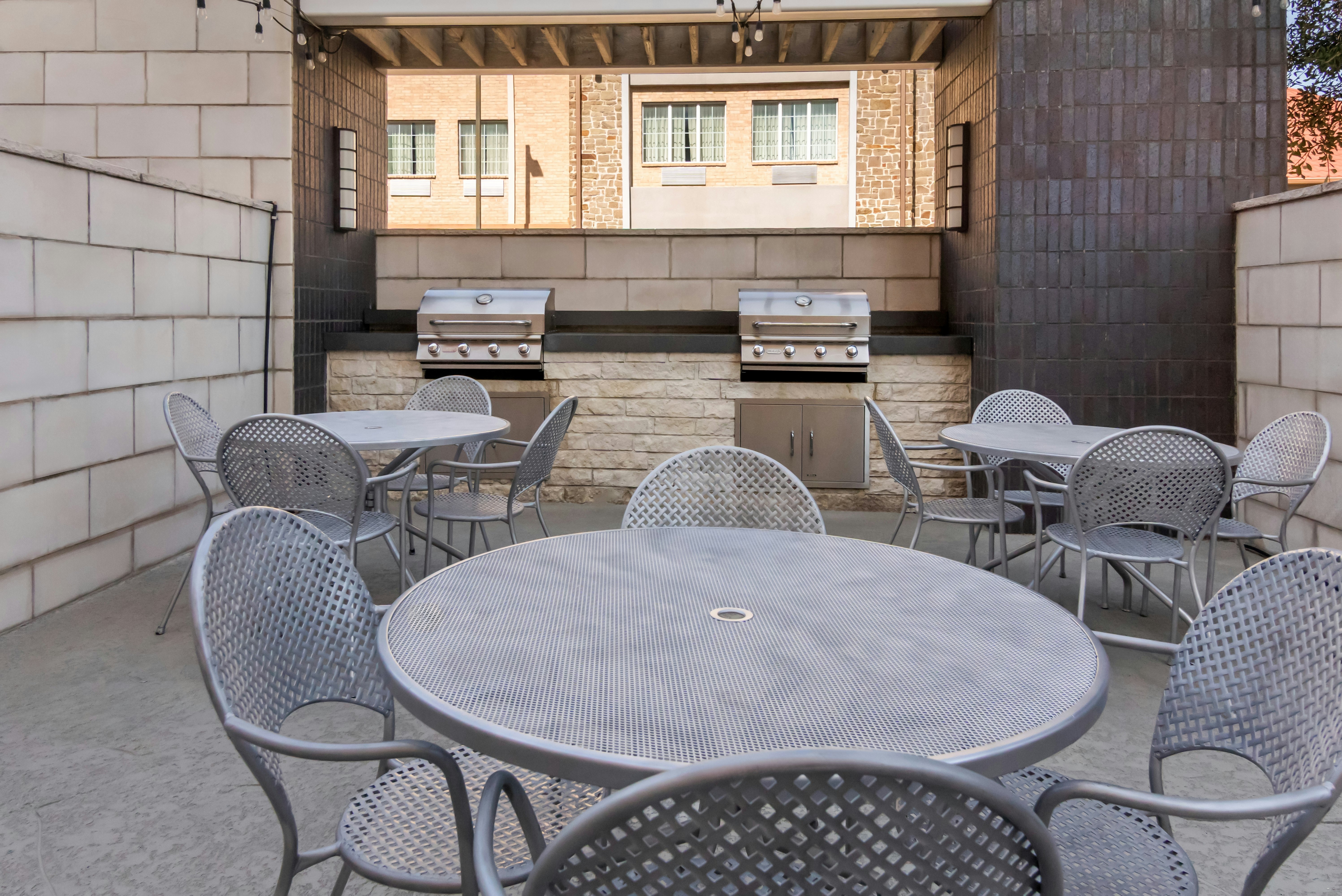 Home2 Suites By Hilton Dallas Grand Prairie 17/30