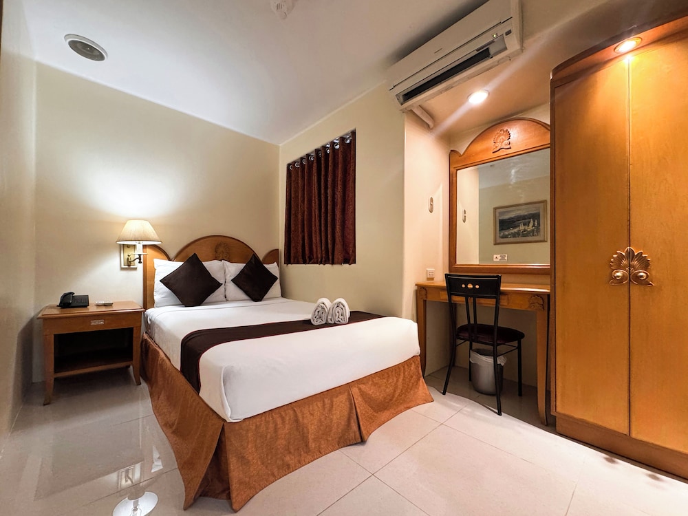 Palladium Suites 27/49