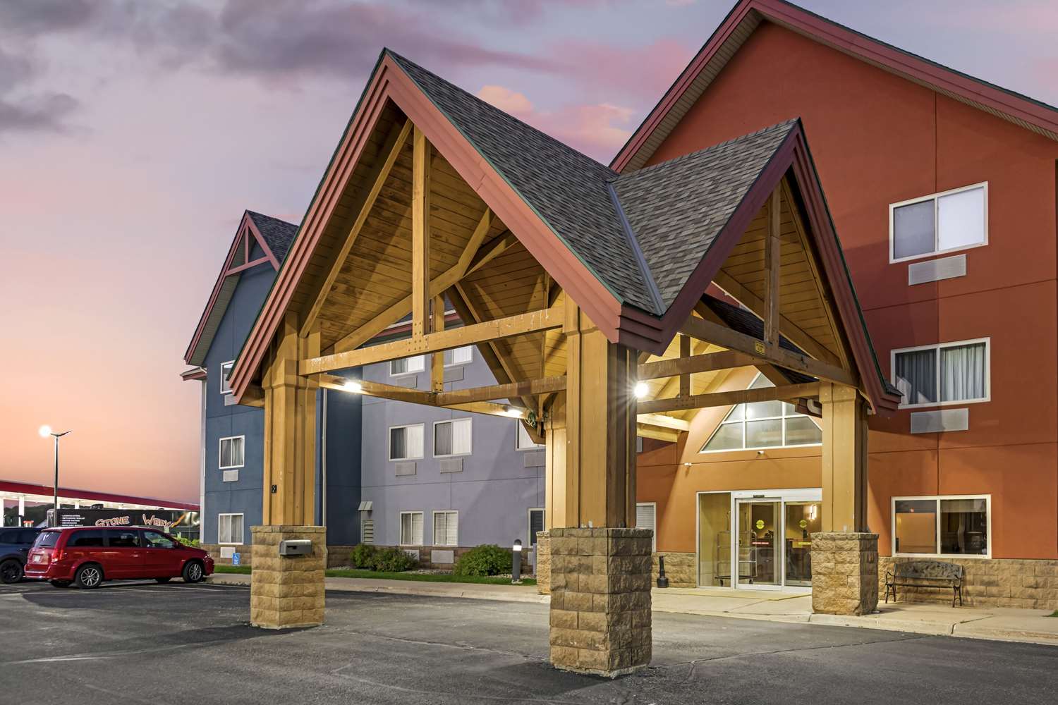 Comfort Inn Albert Lea at Trails Travel Center 5/42
