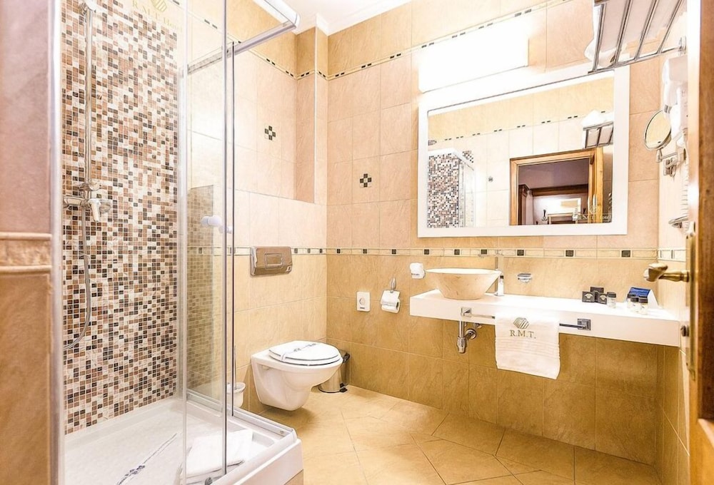 Hotel Athos R M T 63/69