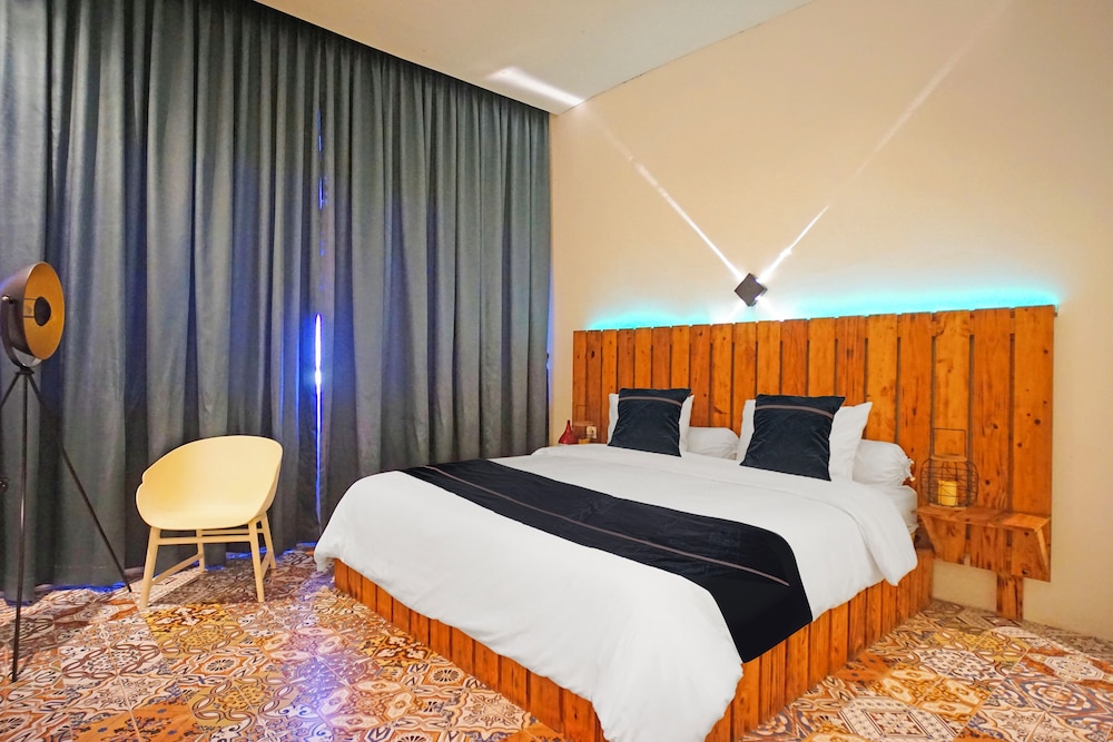 Hotel O near Ringroad City Walk XXI formerly Mitrotel Medan 20/39