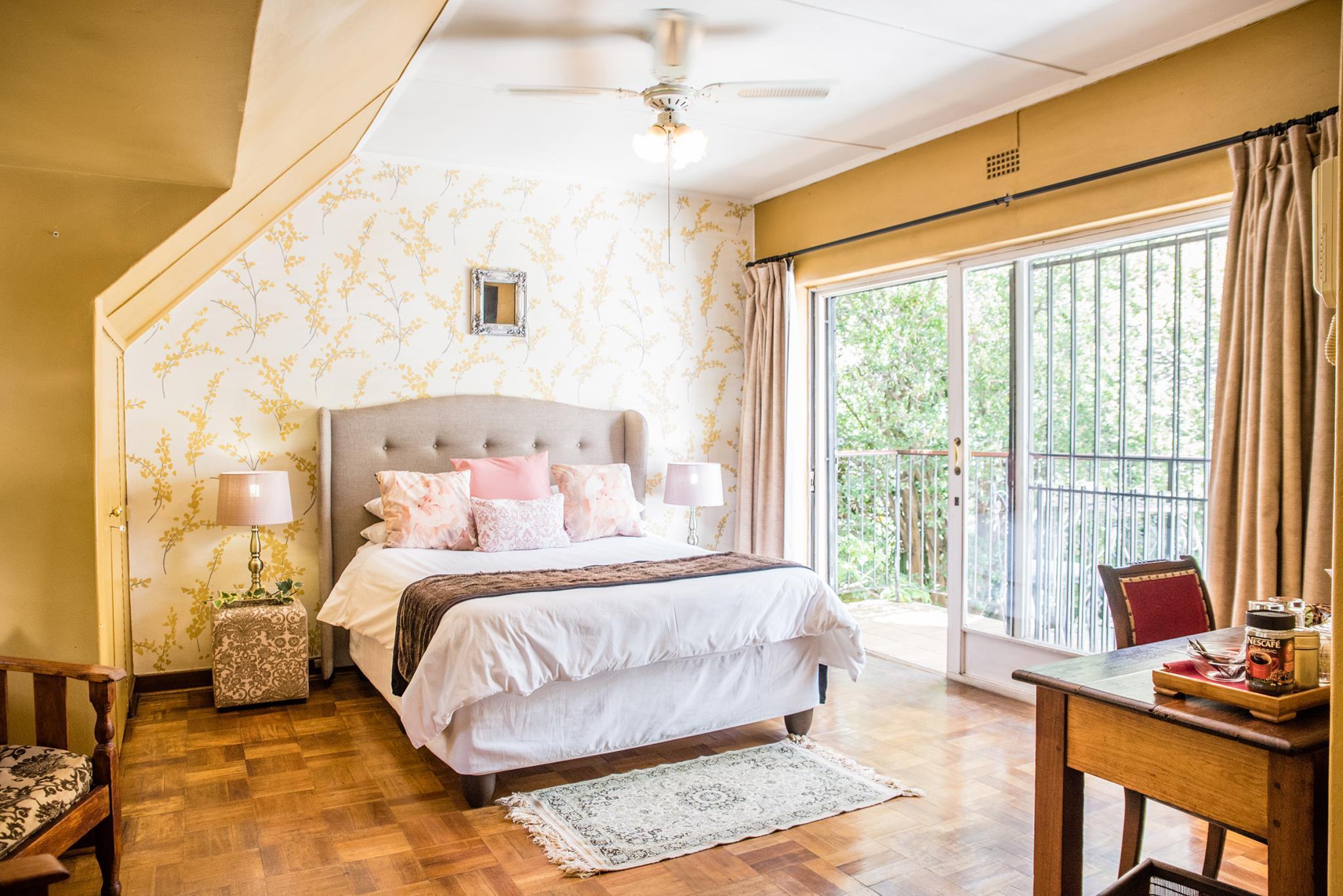 Room, Double Bed, Bathtub