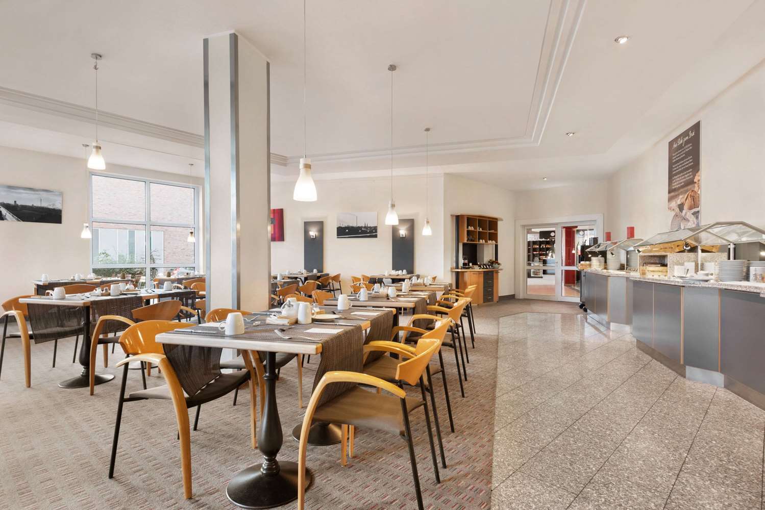 Ramada By Wyndham Bottrop 13/18