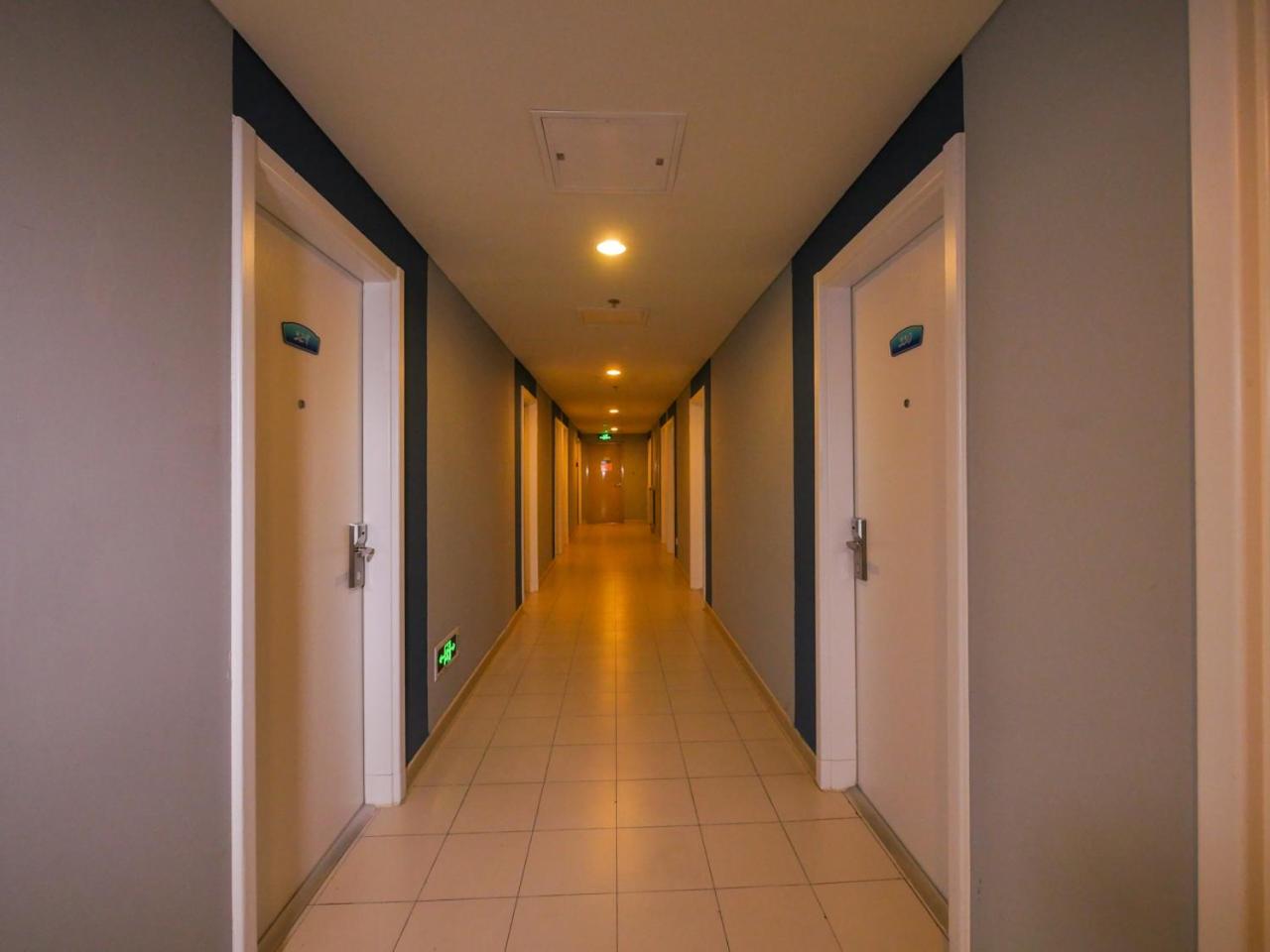 Bestay Shenyang Forrbidden City Huanyuan Gate Subway Station 24/40