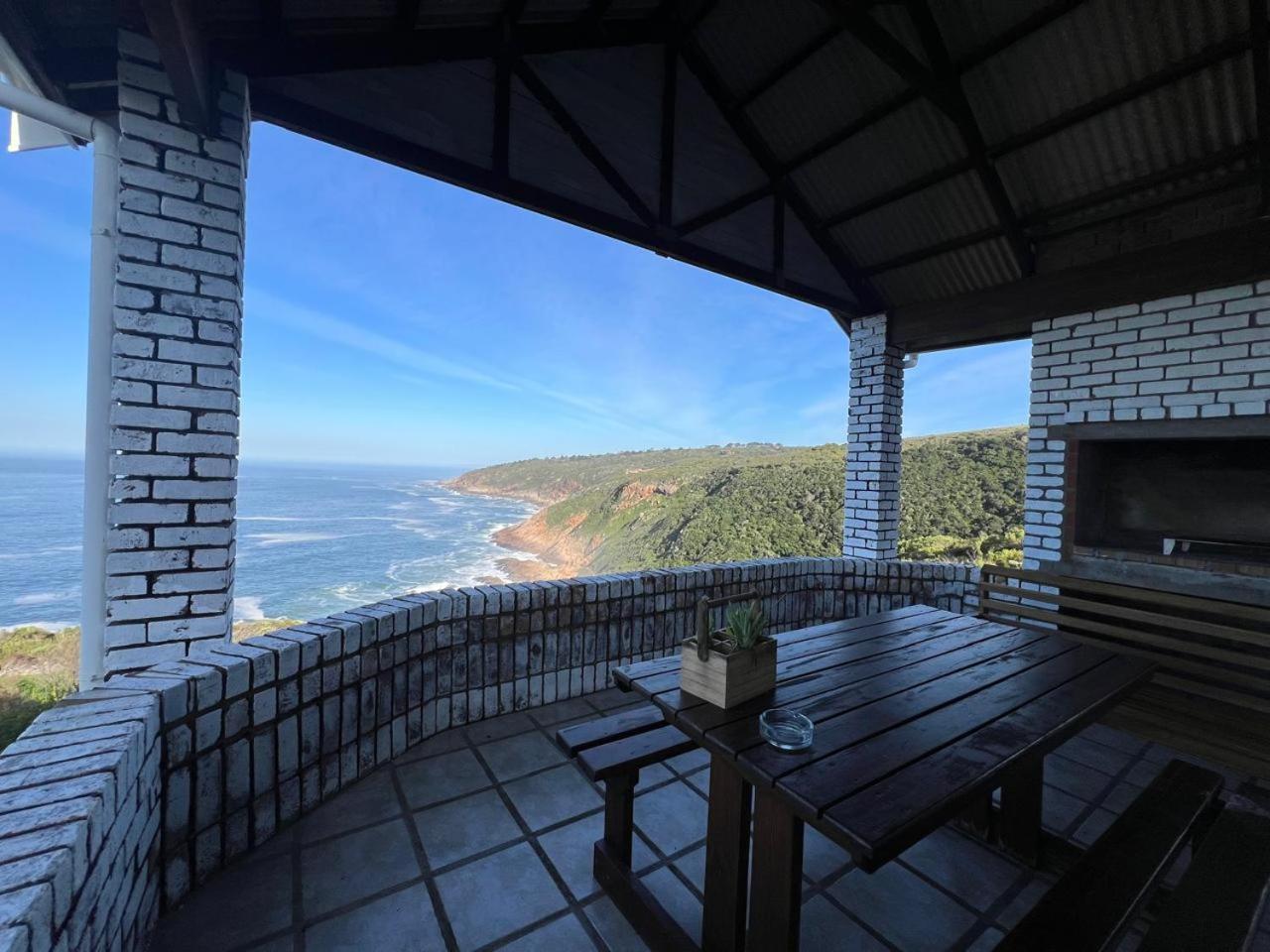 Blue Whale Resort 23/50