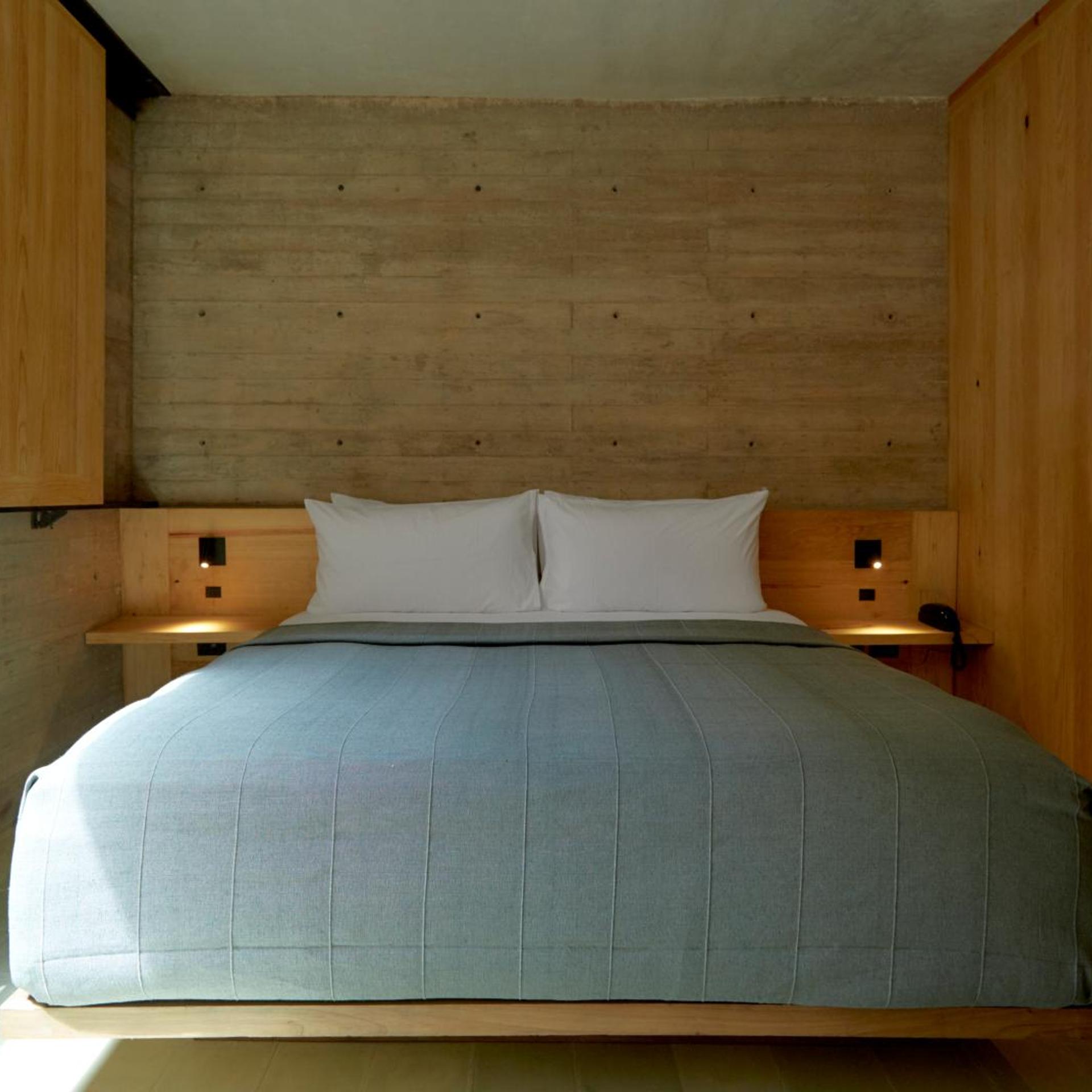 room, balcony