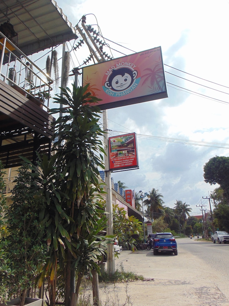 Araya Boutique Hotel 61/69