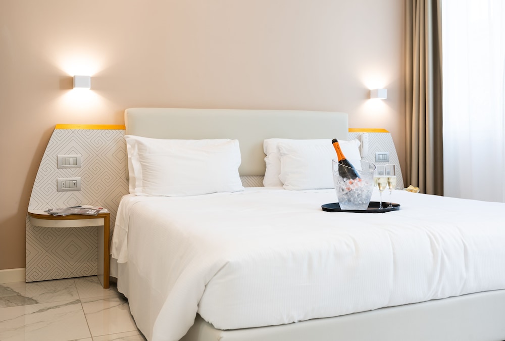 Hotel Milano Castello 28/70