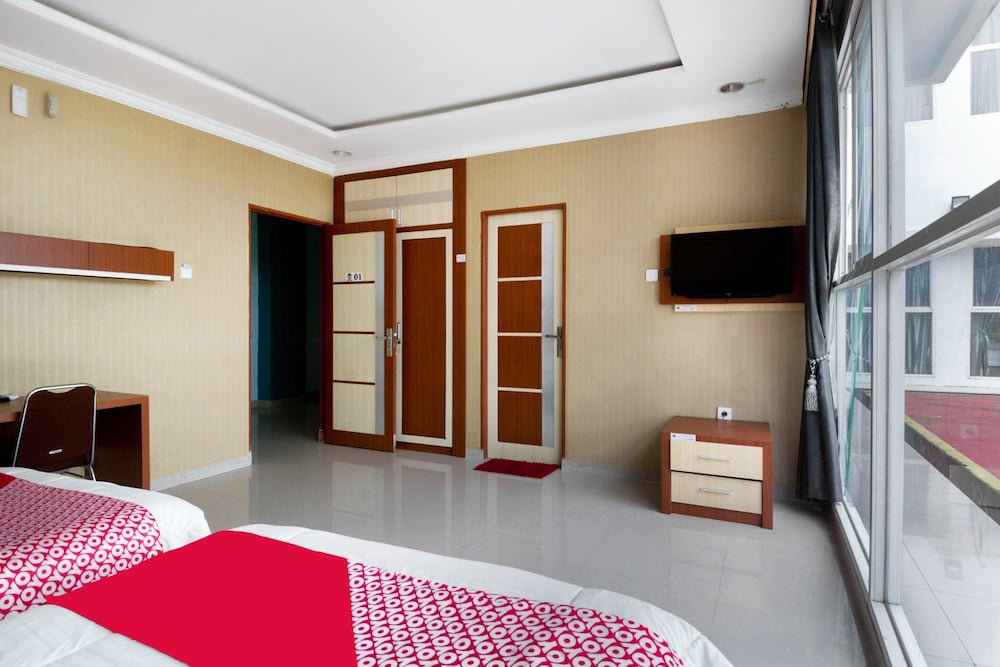 Collection O 3431 Hotel Alpha Bandara 15/20