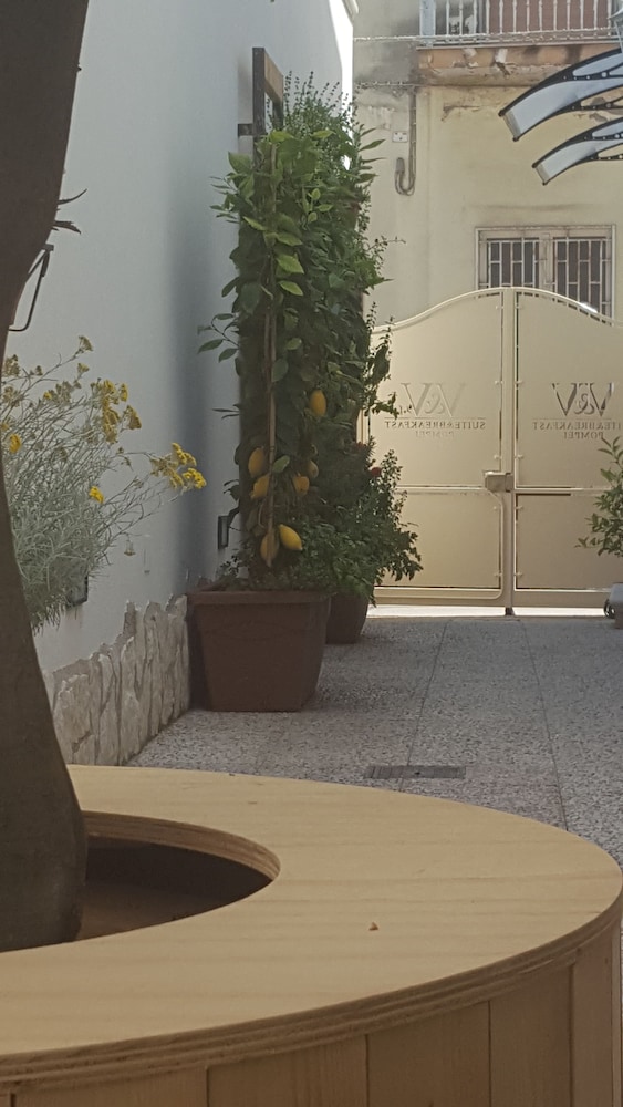 B&B V&V Suite & Breakfast 21/45