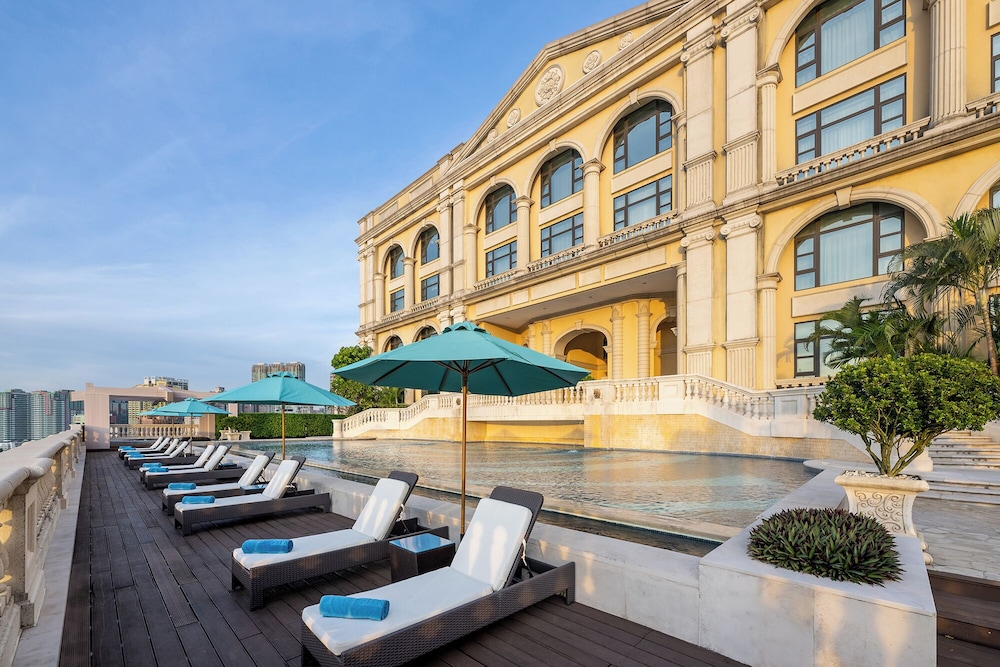 Sofitel Macau at Ponte 16 66/71
