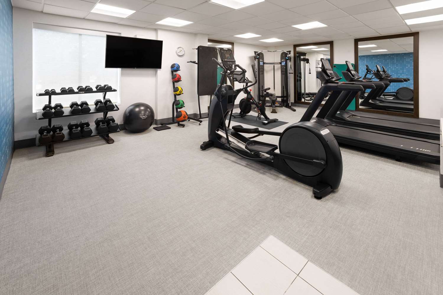 La Quinta Inn & Suites by Wyndham Atlanta Airport North 37/60
