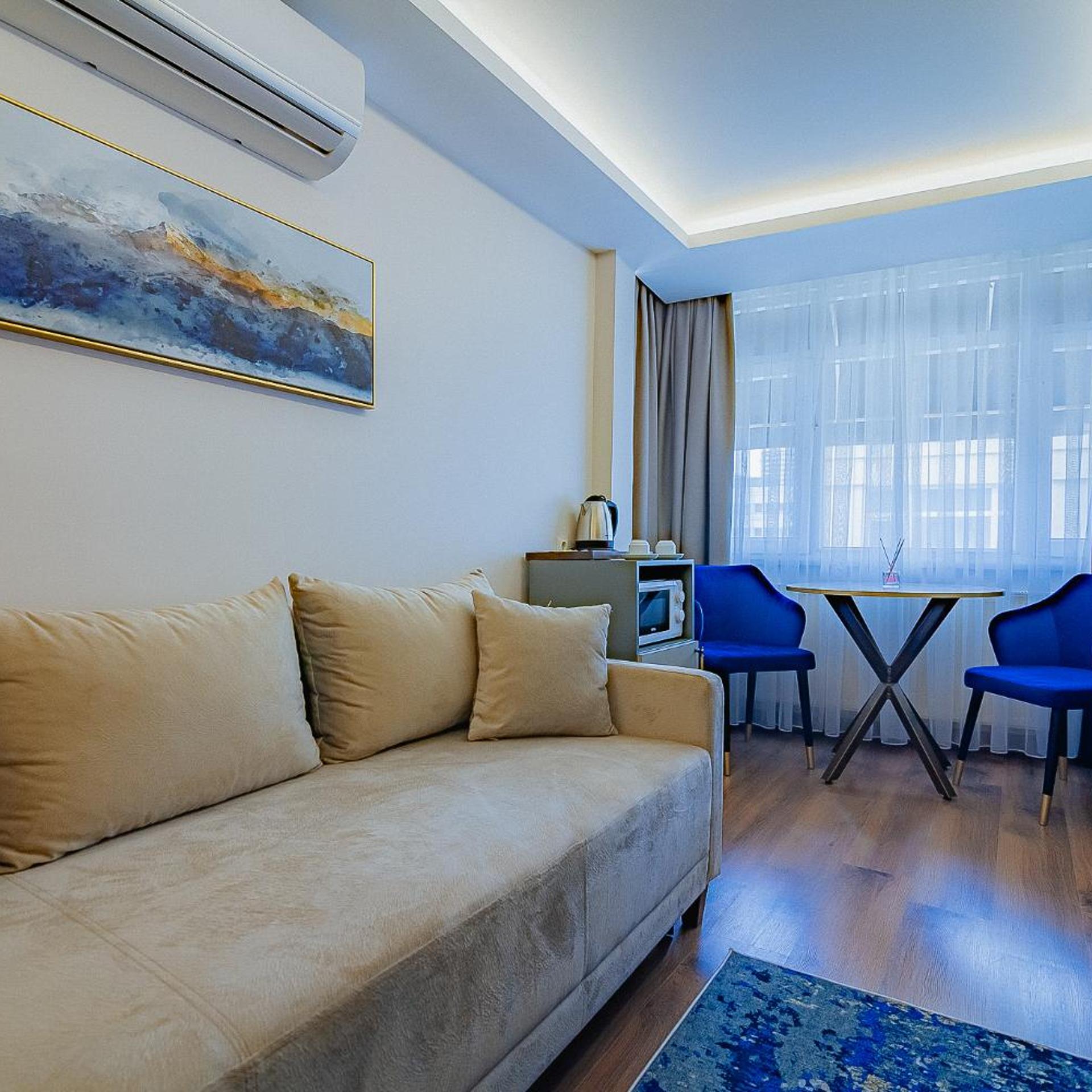 جناح جونيور، Comfort Beige Hotel 4/10
