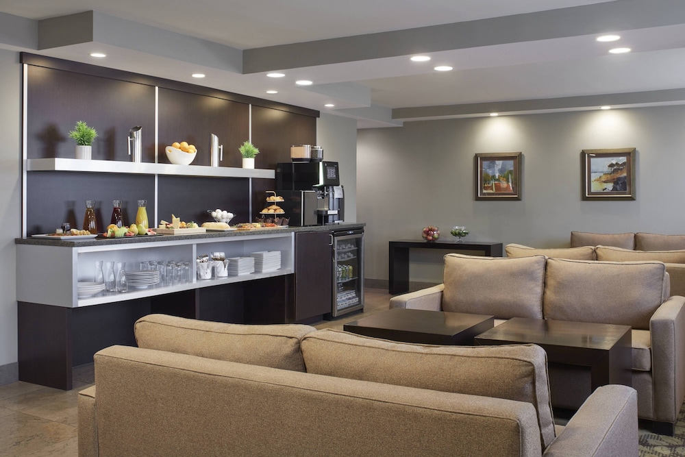 Delta Hotels By Marriott Beausejour 16/45