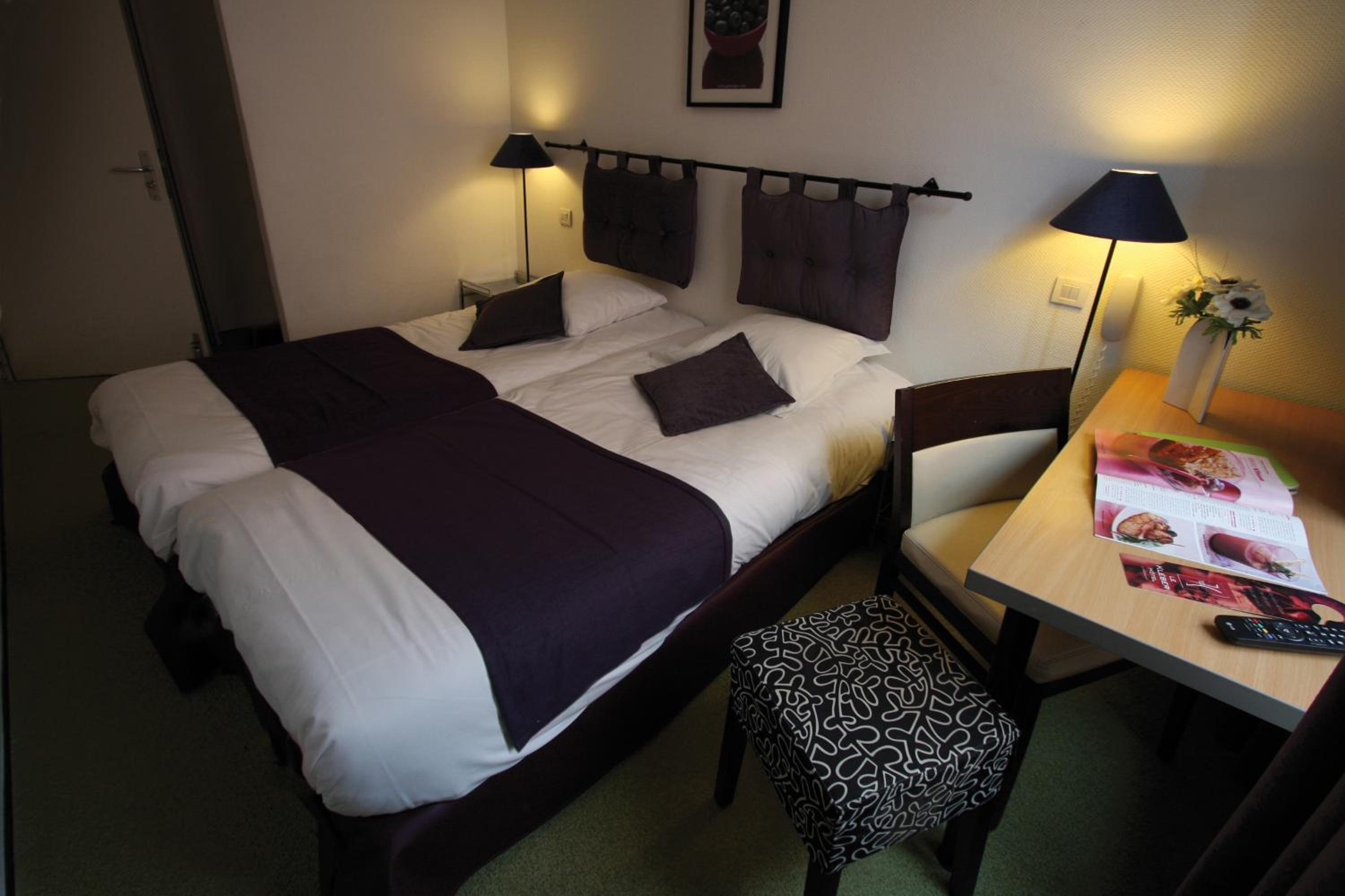 Room, Twin Beds, LE KLEBER 5/5