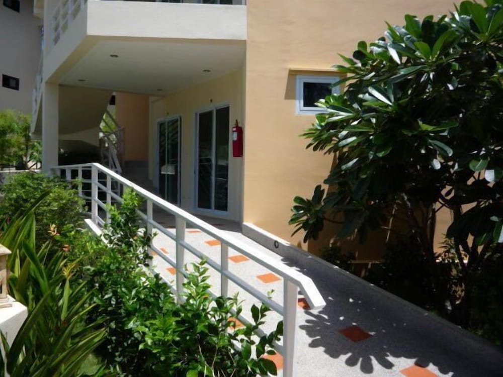 Chaweng Noi Residence 9/43