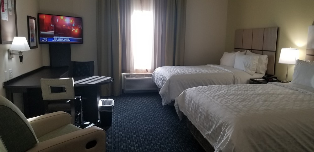 Candlewood Suites Plano North 13/44