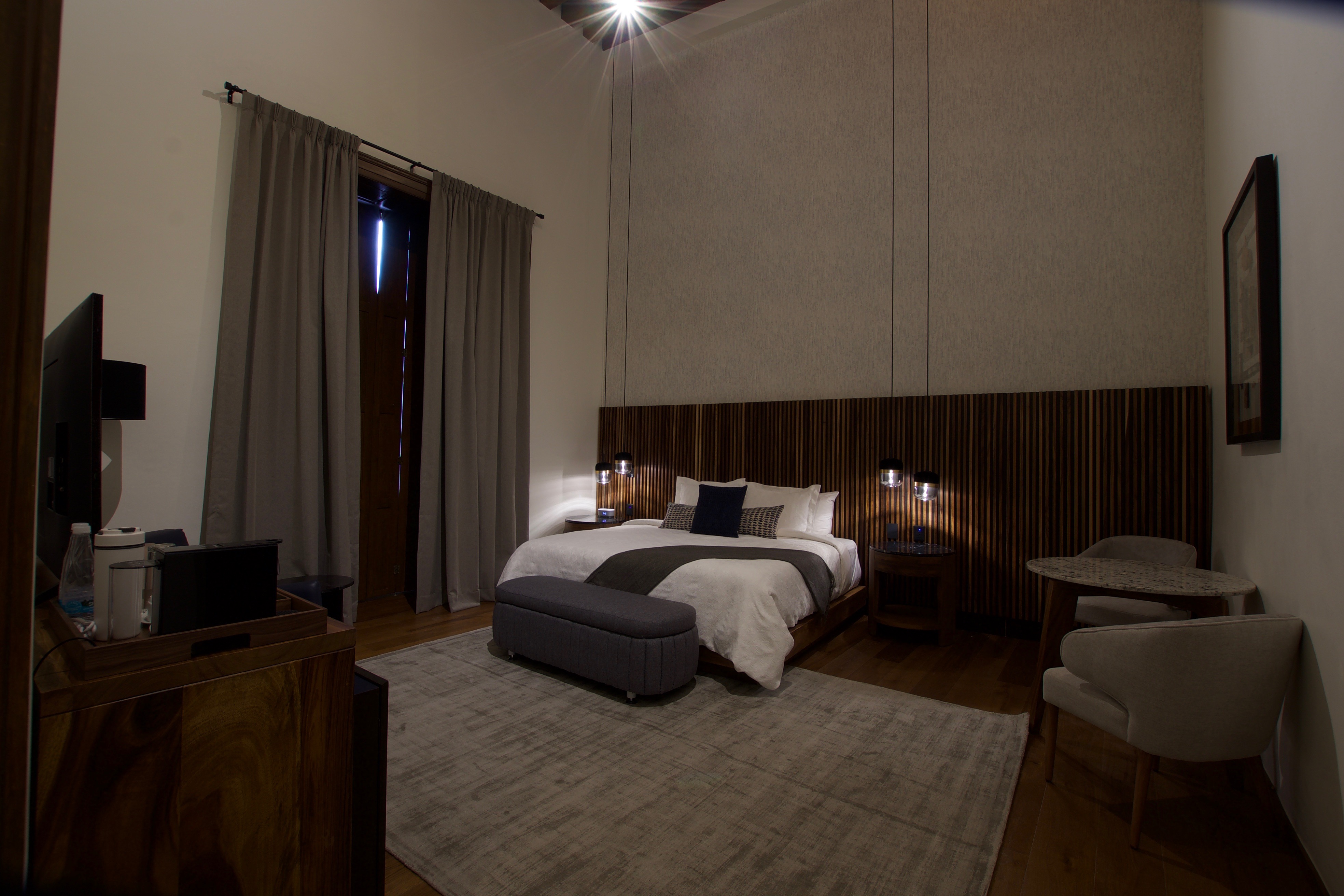Owners, Suite