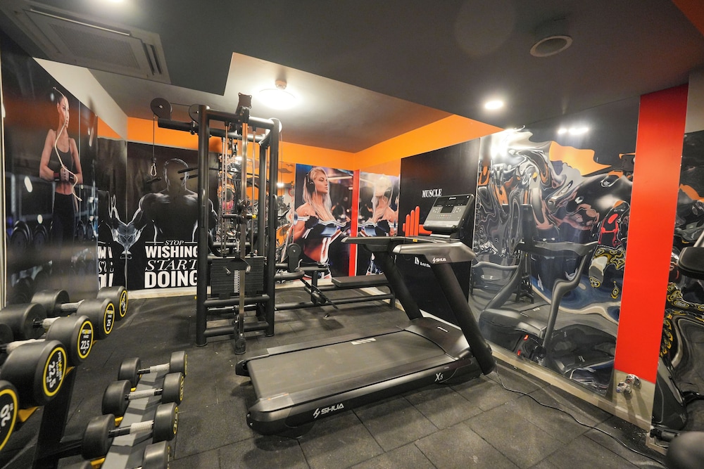 Ramitos Boutique Hotel 37/65