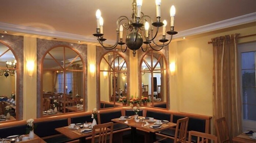 Hotel zum Goldenen Stern 31/50