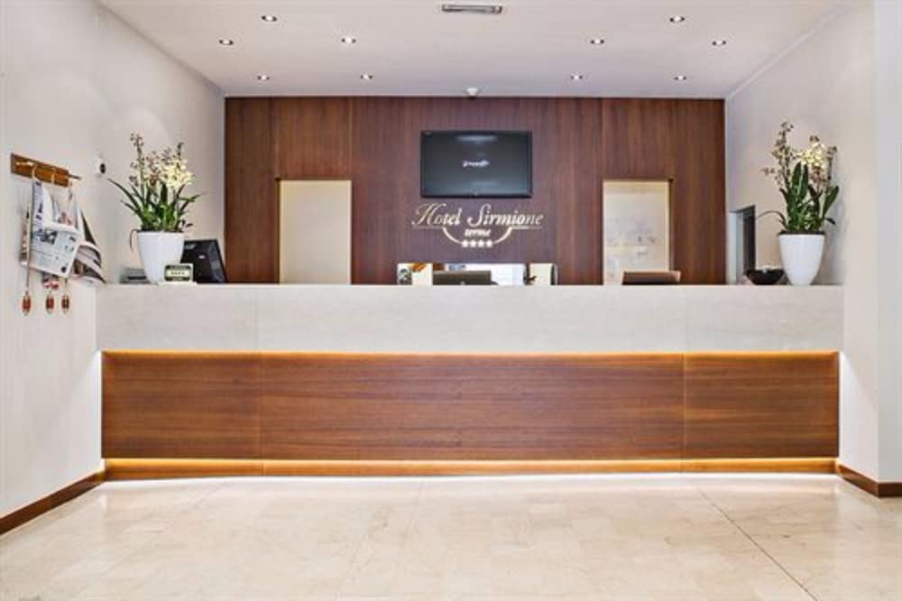 Hotel Sirmione E Promessi Sposi 6/69