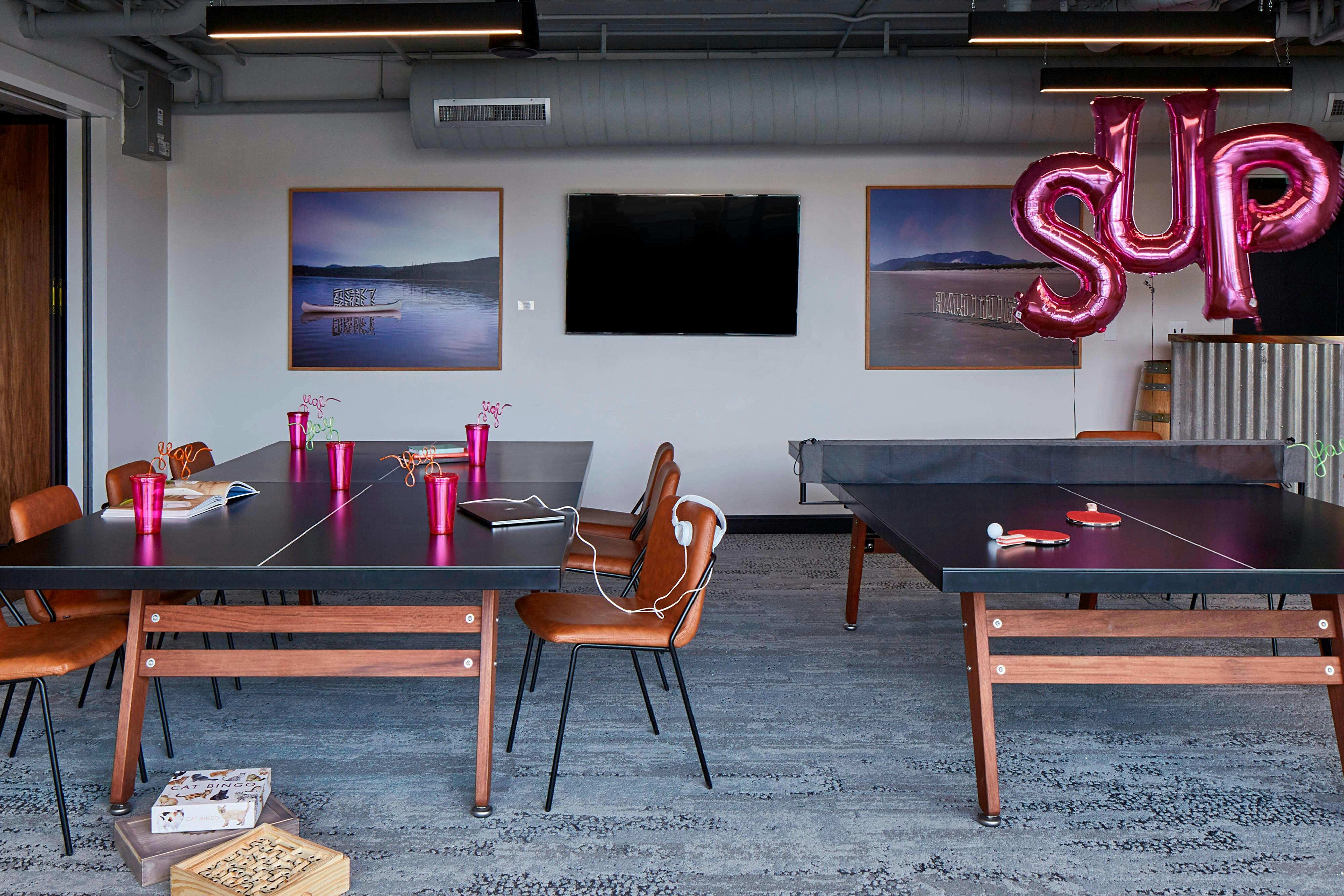 Moxy By Marriott Denver Cherry Creek 45/53