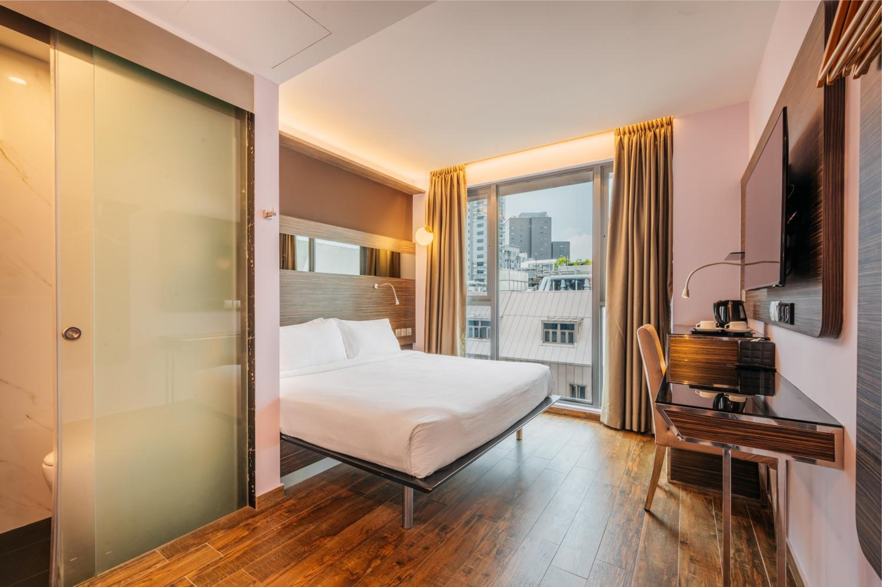 Classic Room - 1 Double Bed