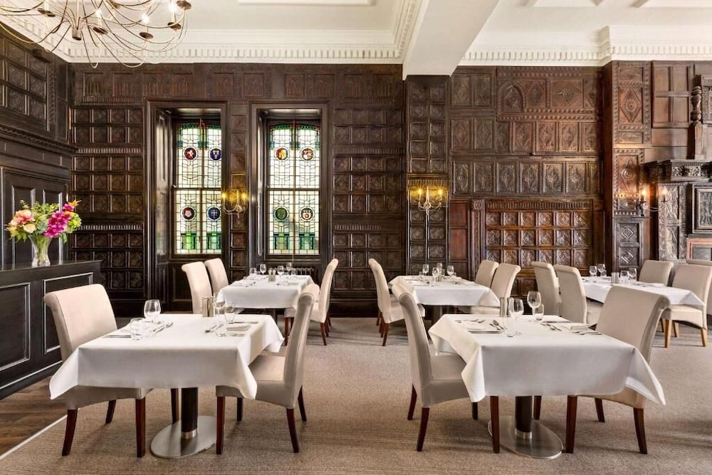 Trenython Manor 54/59