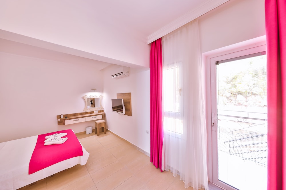 Hamarat Pension 24/66