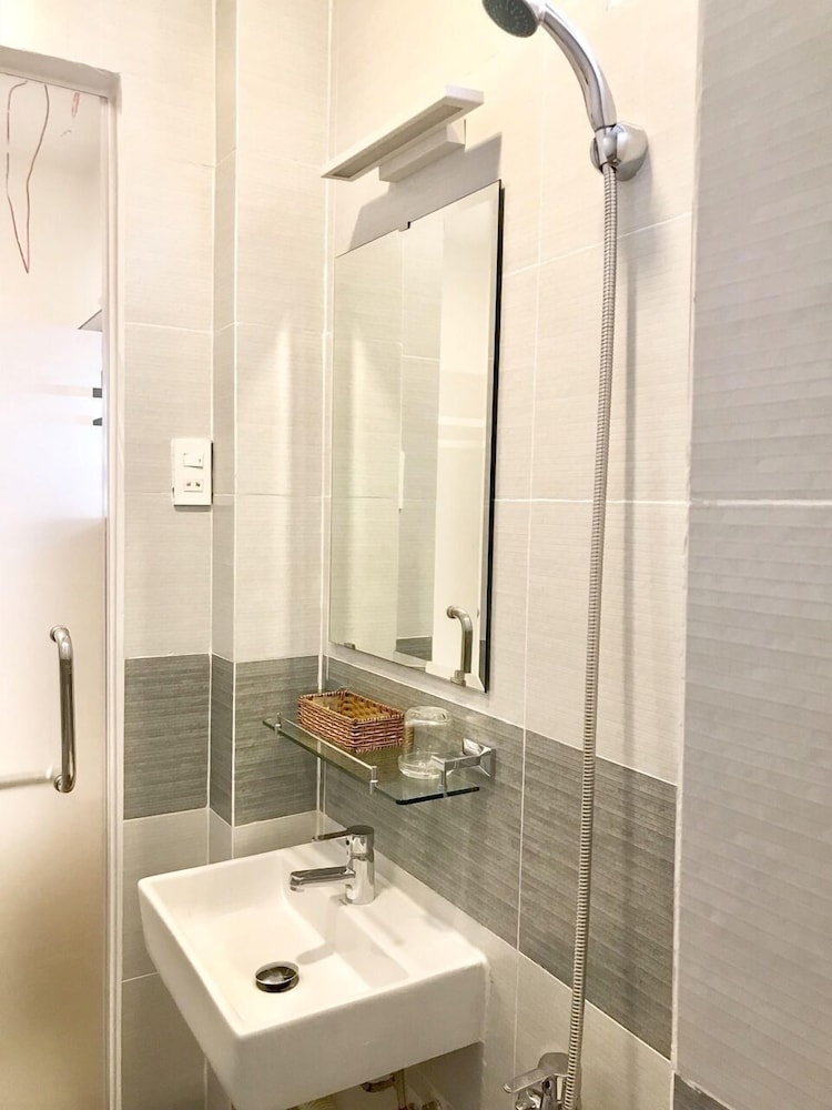 Louis Hostel 46/50